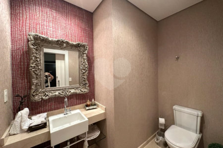 Triplex à venda com 4 suítes em Vila Oliveira, Mogi das Cruzes, SP