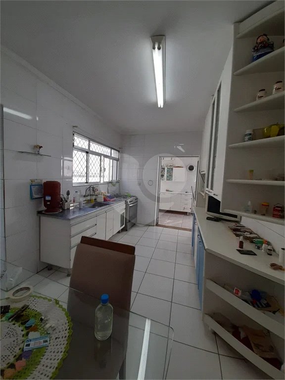 Sobrado à venda com 3 quartos em Tremembé, São Paulo, SP