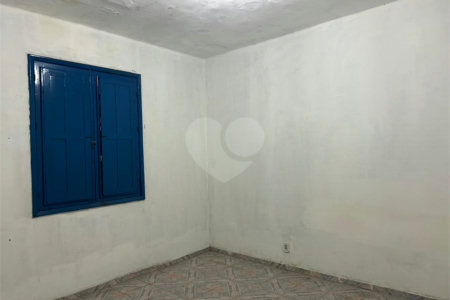 Casa à venda com 2 quartos em Campo Grande, Rio de Janeiro, RJ