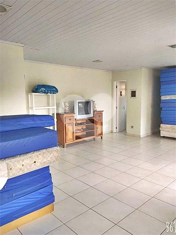 Casa à venda com 4 quartos, sendo 3 suítes, em Luiz Fagundes, Mairiporã, SP