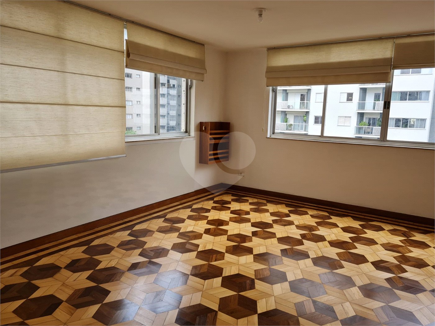 Apartamento à venda ou para alugar com 3 quartos, sendo 1 suíte, em Itaim Bibi, São Paulo, SP