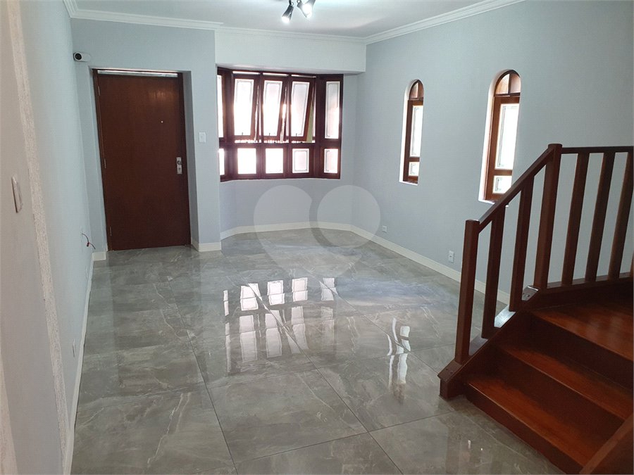 Casa em condomínio à venda com 4 quartos, sendo 1 suíte, em Santana, São Paulo, SP