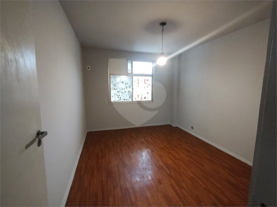 Apartamento para alugar com 2 quartos, sendo 1 suíte, em Grajaú, Rio de Janeiro, RJ