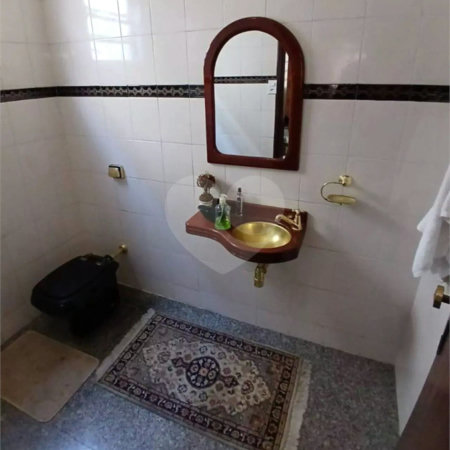 Sobrado à venda com 4 quartos, sendo 2 suítes, em Vila Santa Maria, São Paulo, SP