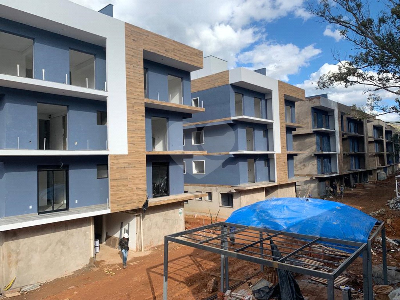 Duplex à venda com 4 quartos, sendo 2 suítes, em Nova Gardênia, Atibaia, SP