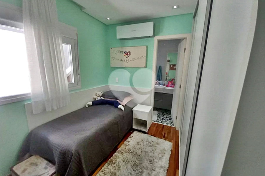 Casa à venda com 4 quartos, sendo 3 suítes,  no condomínio Itatinga 1, São Paulo - SP