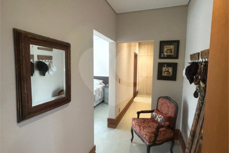 Casa à venda com 3 suítes no condomínio Campo de Toscana, Vinhedo - SP