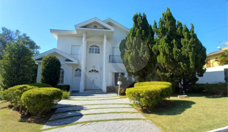 Casa à venda com 5 quartos, sendo 3 suítes,  no condomínio Vinhas da Vista Alegre - Lado Sede, Vinhedo - SP