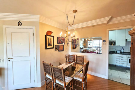 Apartamento à venda com 2 quartos, sendo 1 suíte,  em Chácara Santo Antônio, São Paulo, SP