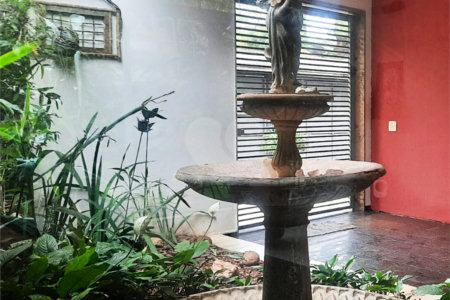 Sobrado à venda com 4 quartos, sendo 2 suítes,  em Bela Aliança, São Paulo, SP