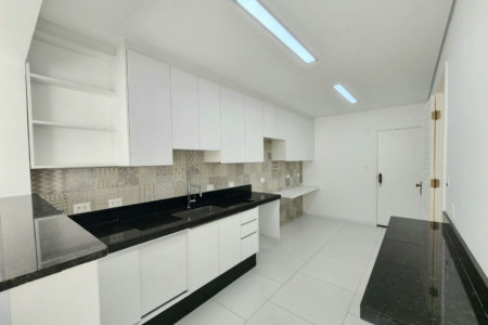Apartamento com 3 dormitórios à venda, 127 m² por R$ 1.330.000,00 - Aparecida - Santos/SP