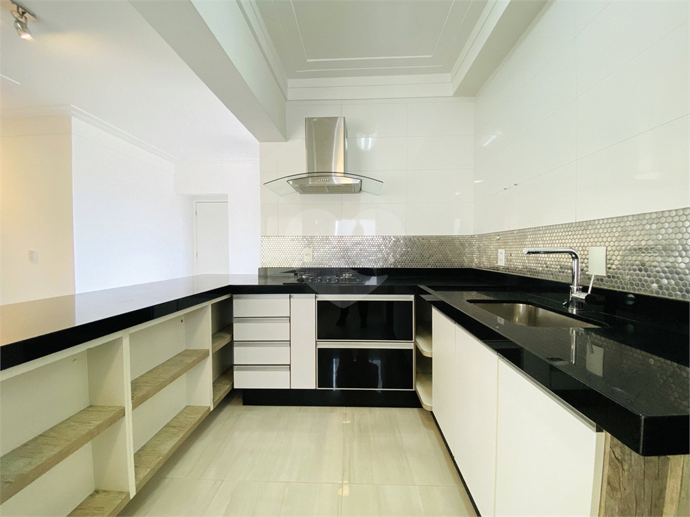 Apartamento à venda com 2 quartos, sendo 1 suíte,  no Centro, São Bernardo do Campo, SP