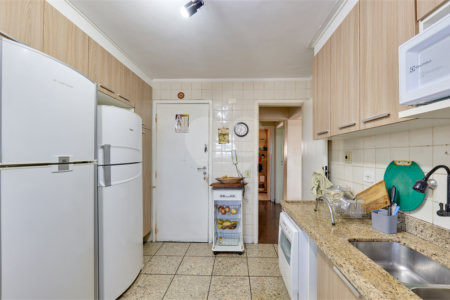 Apartamento à venda com 4 quartos, sendo 1 suíte, em Jardim Marajoara, São Paulo, SP