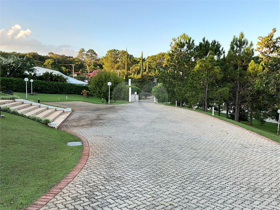 Casa à venda com 6 quartos, sendo 5 suítes, no condomínio City Castelo, Itu - SP
