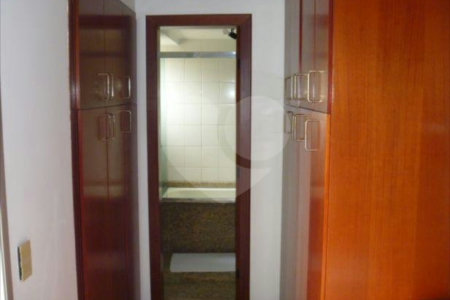 Apartamento à venda com 4 quartos, sendo 2 suítes,  em Vila Suzana, São Paulo, SP