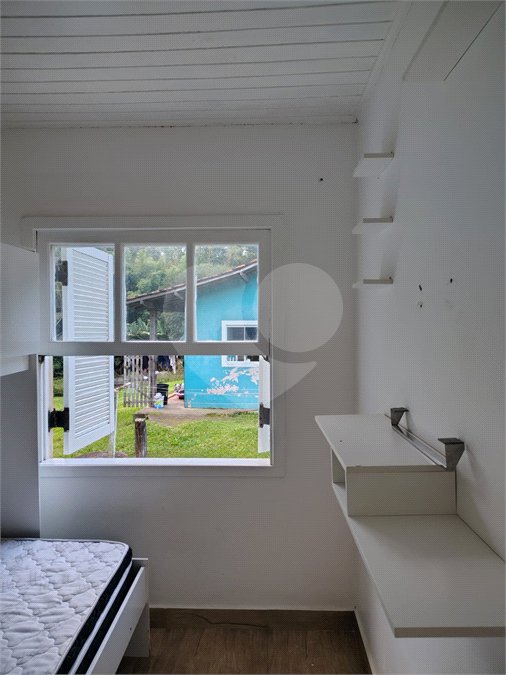 Casa à venda com 3 quartos, sendo 1 suíte, em Roseira, Mairiporã, SP
