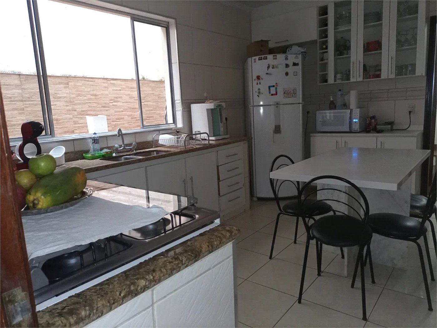 Casa à venda com 3 quartos, sendo 1 suíte, em Jardim Monte Azul, São Paulo, SP