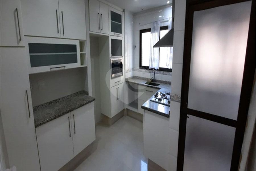 Apartamento à venda com 3 quartos, sendo 1 suíte, em Vila Paulicéia, São Paulo, SP