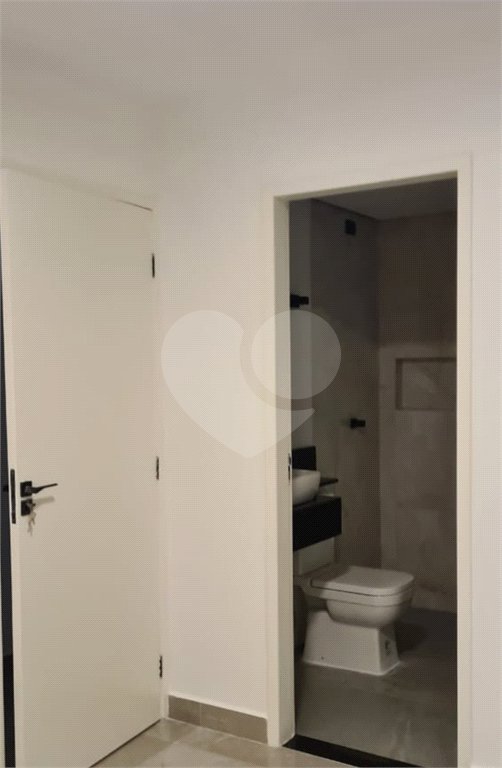 Sobrado à venda com 3 suítes em Vila São Geraldo, São Paulo, SP