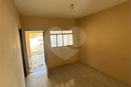Casa à venda com 2 quartos, sendo 1 suíte, em Jardim América (vila Xavier), Araraquara, SP