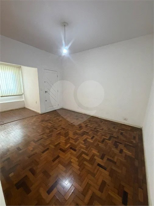 Casa para alugar com 2 quartos no Centro, Vinhedo, SP