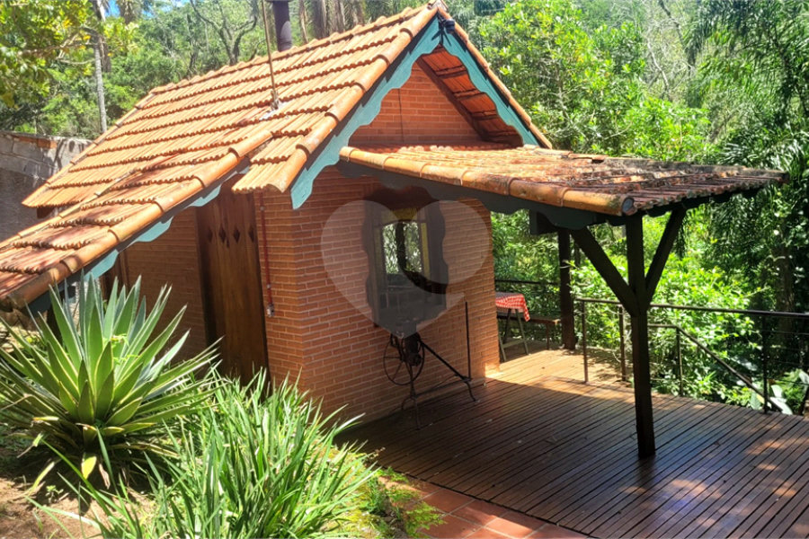 Casa à venda com 1 quarto no condomínio Sausalito, Mairiporã - SP