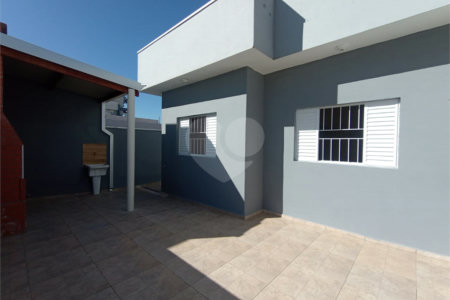 Casa à venda com 3 quartos, sendo 1 suíte,  em Residencial Lago dos Ipês, Itapetininga, SP