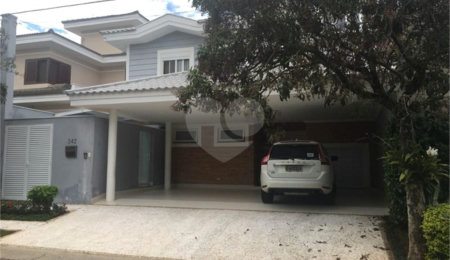 Casa à venda com 4 suítes no condomínio Granja Olga II, Sorocaba - SP