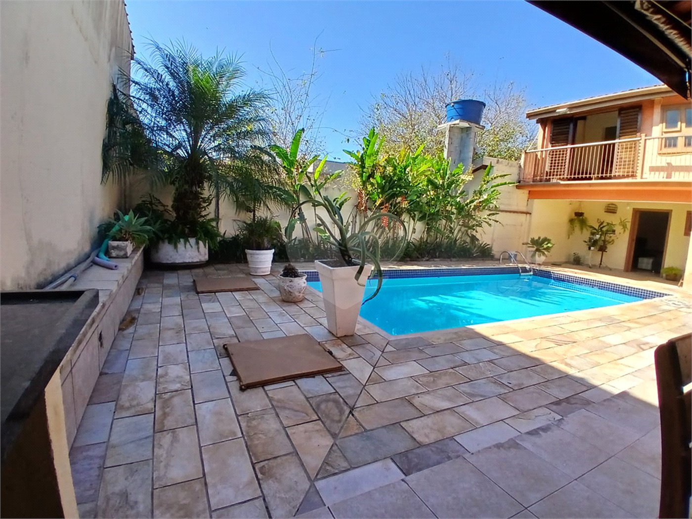 Casa à venda com 3 quartos, sendo 2 suítes, em Jardim Brogotá, Atibaia, SP