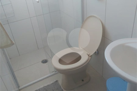 Sobrado à venda com 3 quartos, sendo 1 suíte, em Vila Gustavo, São Paulo, SP