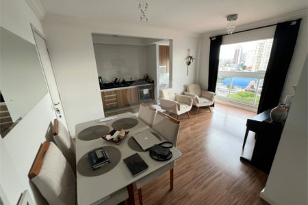 Apartamento à venda com 2 quartos, sendo 1 suíte,  em Vila América, Santo André, SP