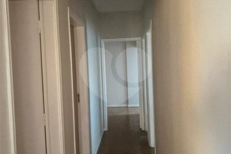 Apartamento à venda ou para alugar com 4 quartos, sendo 1 suíte, no Centro, Ribeirão Preto, SP