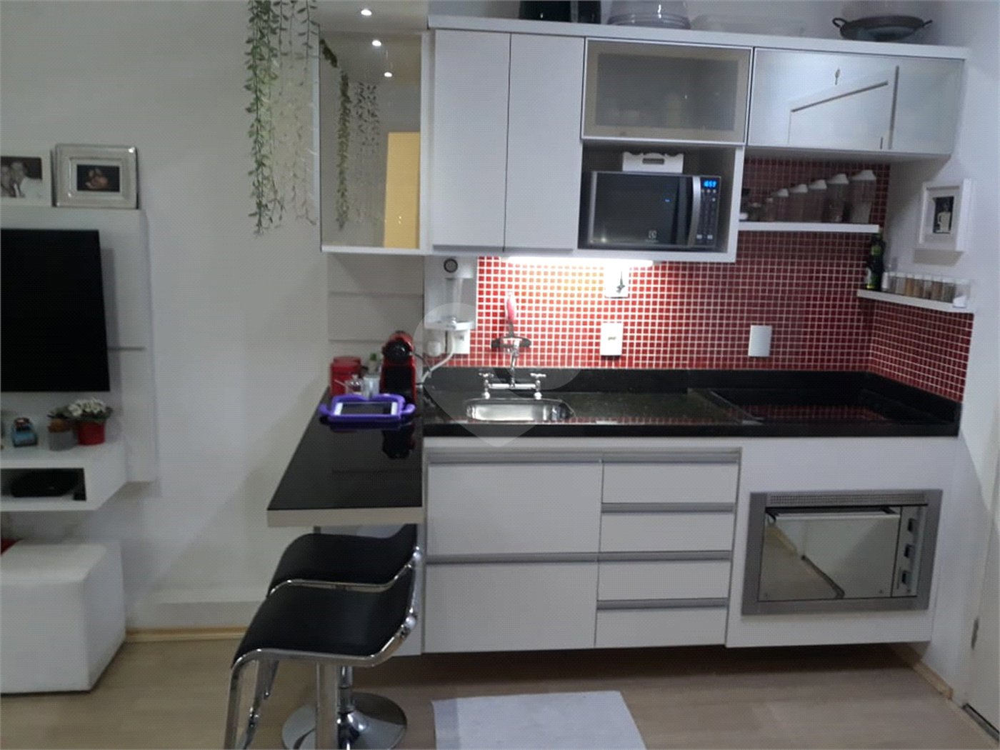 Apartamento à Venda na Bela Vista com 40 m2 de 1 Suíte em Andar Alto