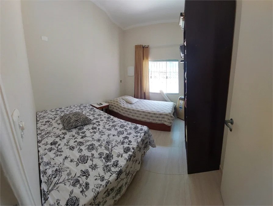 Casa Térrea à venda com 3 quartos em Vila São Paulo, Mongaguá, SP