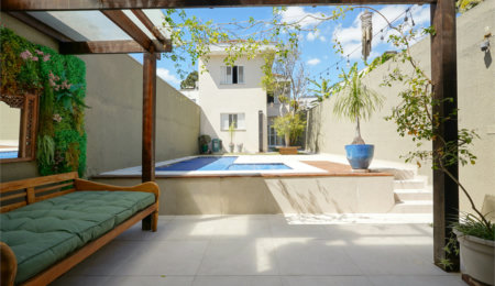 Casa à venda com 3 quartos, sendo 1 suíte,  em Brooklin, São Paulo, SP