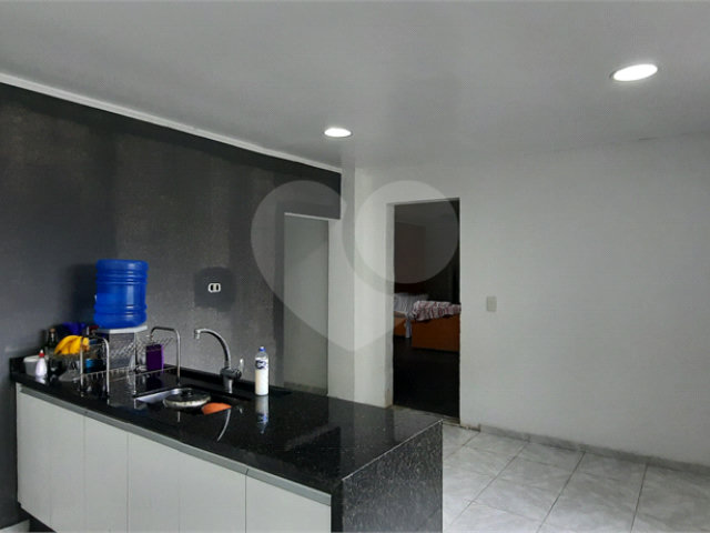 Casa à venda com 3 quartos, sendo 1 suíte,  no condomínio Alpes da Cantareira, Mairiporã - SP