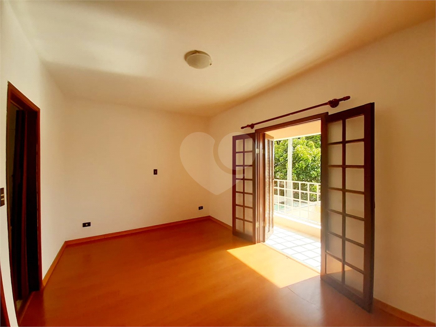 Casa à venda com 3 quartos, sendo 1 suíte,  em Jardim Califórnia, Indaiatuba, SP