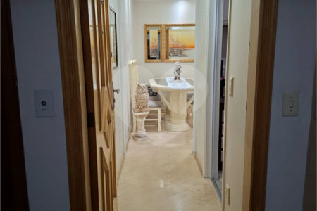 Apartamento à venda com 2 quartos em Parque Maria Domitila, São Paulo, SP