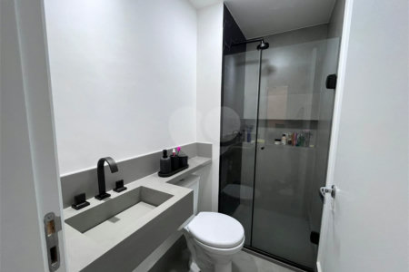 Apartamento à venda com 2 quartos, sendo 1 suíte, em Vila Andrade, São Paulo, SP
