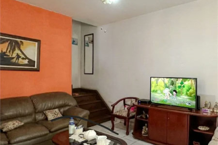 Sobrado à venda com 2 quartos em Vila Romana, São Paulo, SP