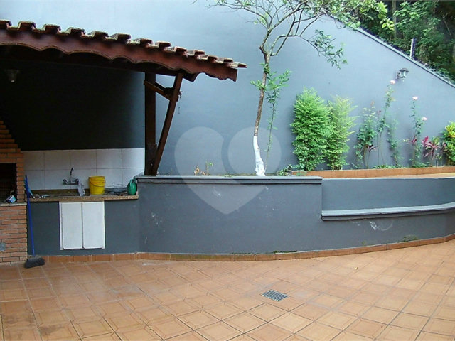 Sobrado à venda com 3 quartos, sendo 1 suíte,  em Tremembé, São Paulo, SP