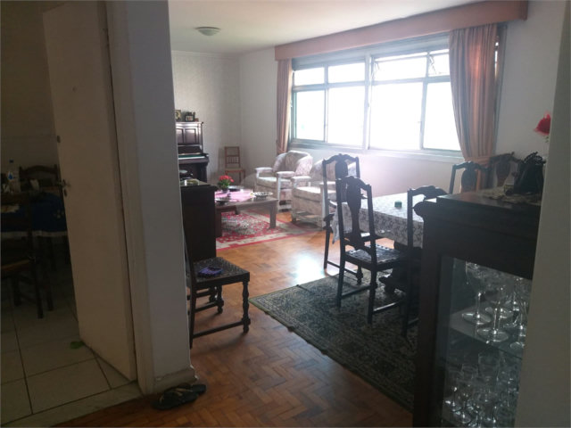 Apartamento à venda com 4 quartos, sendo 1 suíte,  em Paraíso, São Paulo, SP
