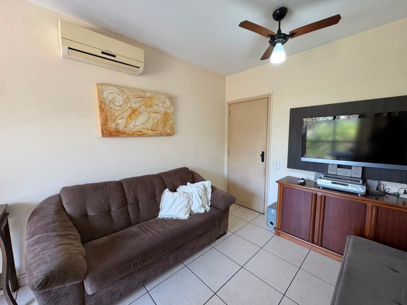 Apartamento com 1 dormitório à venda, 50 m² por R$ 298.000,00 - Vila Júlia - Guarujá/SP