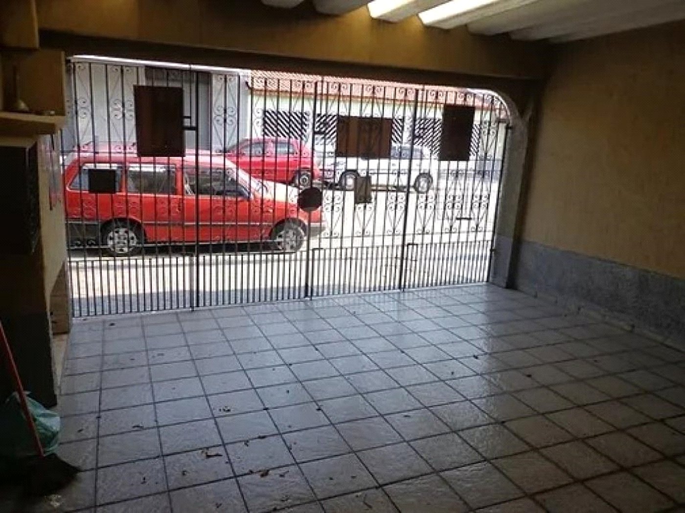 Casa à venda com 3 quartos, sendo 1 suíte,  em Vila Campesina, Osasco, SP