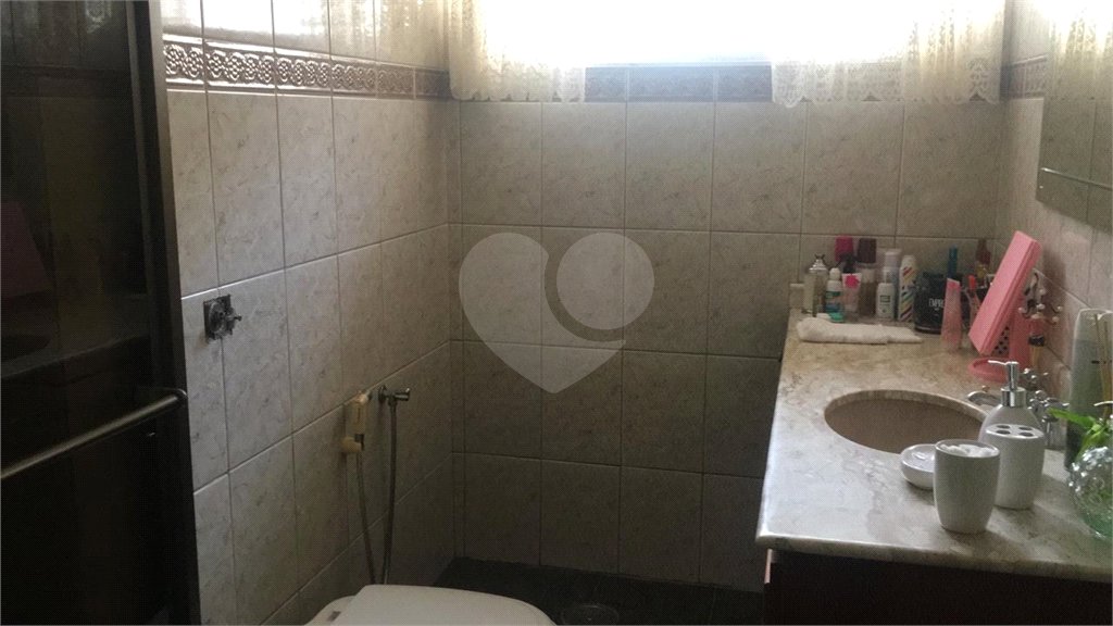 Sobrado à venda com 3 quartos, sendo 1 suíte, em Tremembé, São Paulo, SP