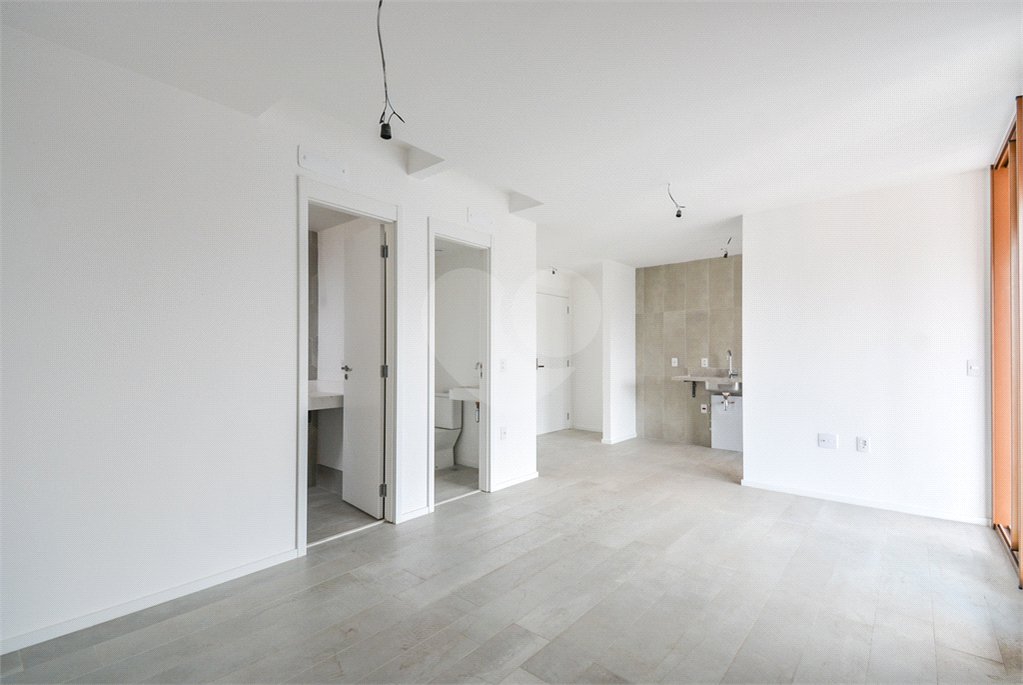 Apartamento à venda com 1 suíte em Vila Nova Conceição, São Paulo, SP