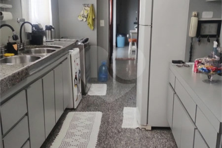 Apartamento à venda ou para alugar com 4 quartos, sendo 1 suíte,  em Vila Andrade, São Paulo, SP