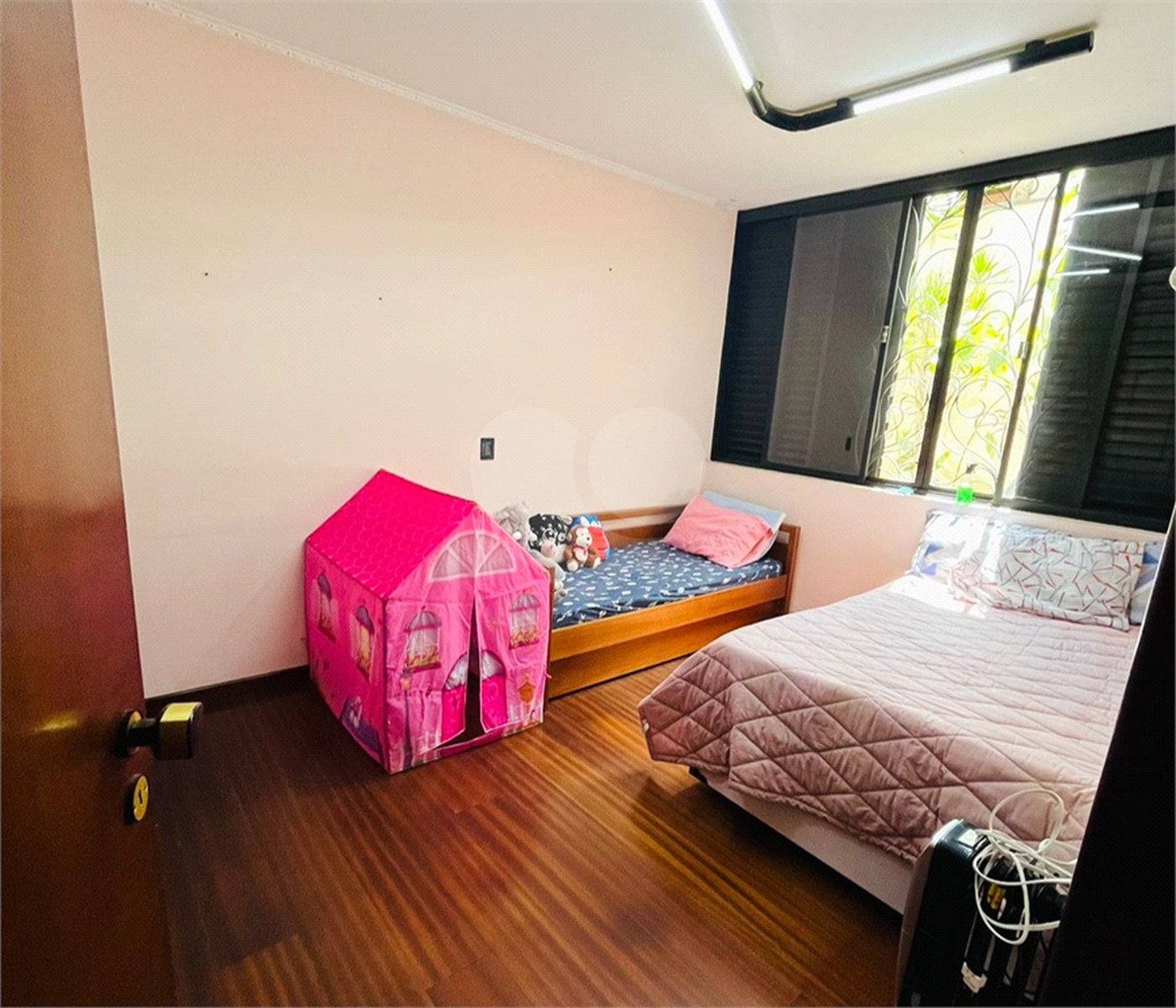 Casa à venda com 3 quartos, sendo 1 suíte,  em Jardim Eltonville, Sorocaba, SP