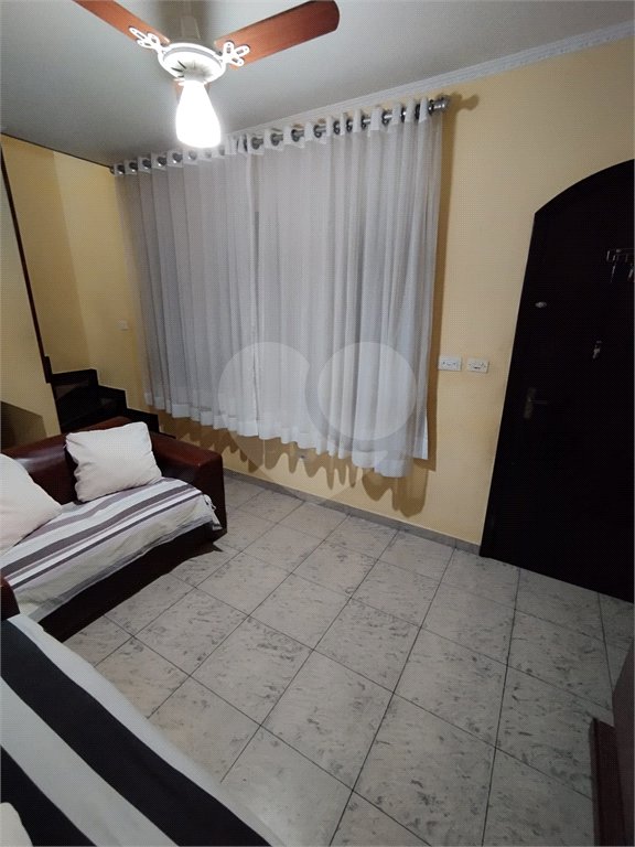 Casa à venda com 2 quartos no condomínio Casa Geminada, São Paulo - SP