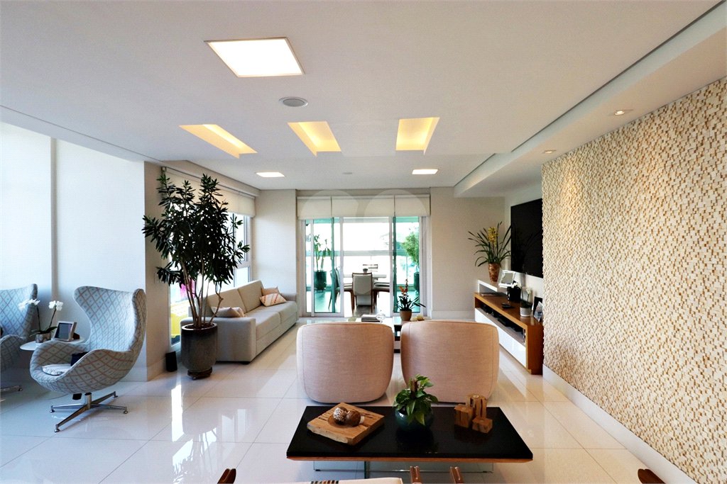 Apartamento à venda com 4 suítes em Santana, São Paulo, SP
